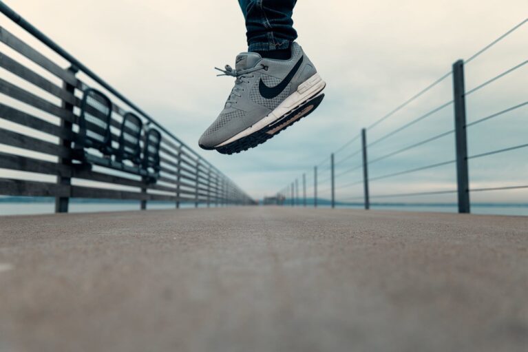 Enhancing Style: A Comprehensive Guide to Mens Shoes