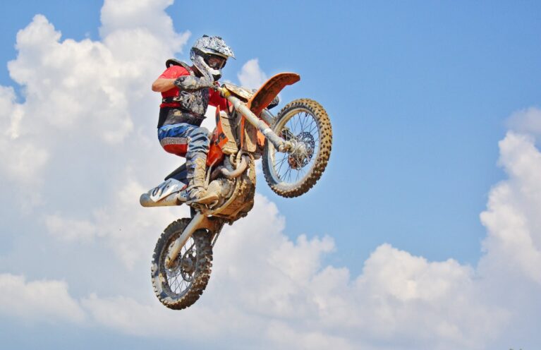 Defying Limits: Understanding the Thrill and Risks in Men’s Extreme Sports