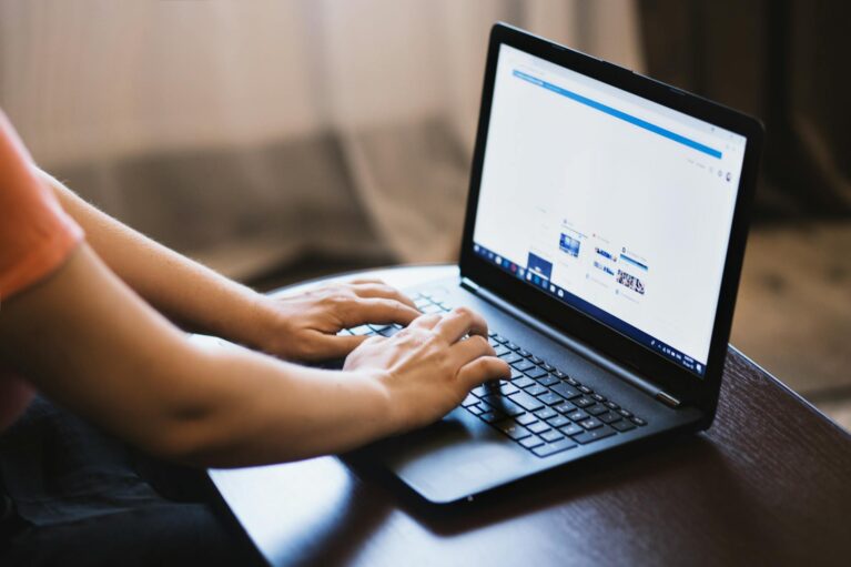 How to Optimize SEO and Social Media for Maximum Impact