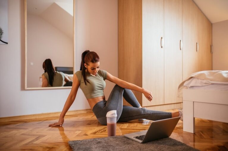 Transform Your Mornings: Wake Up Early & Workout