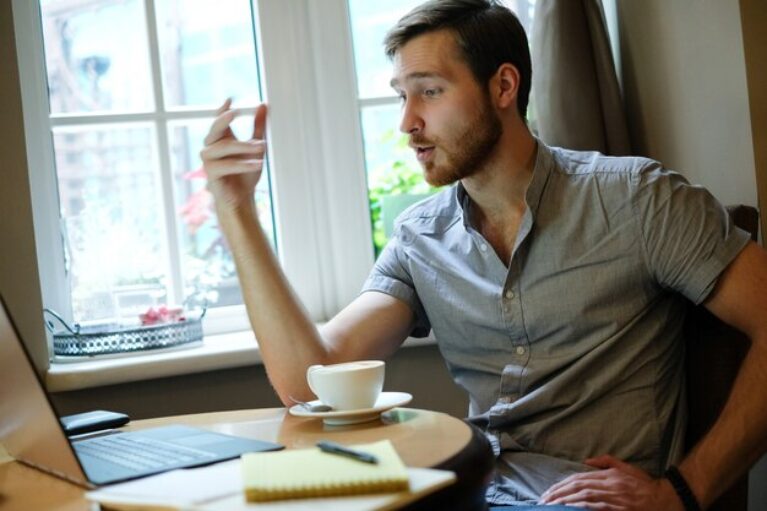 Unlock Your Career Success: Side Hustle Guide