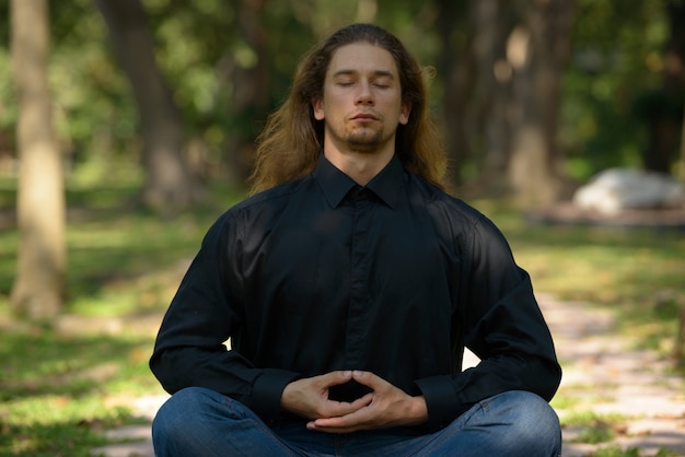 how to meditate properly