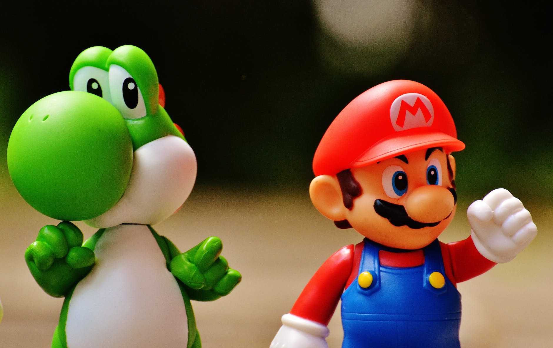 super mario and yoshi plastic figure