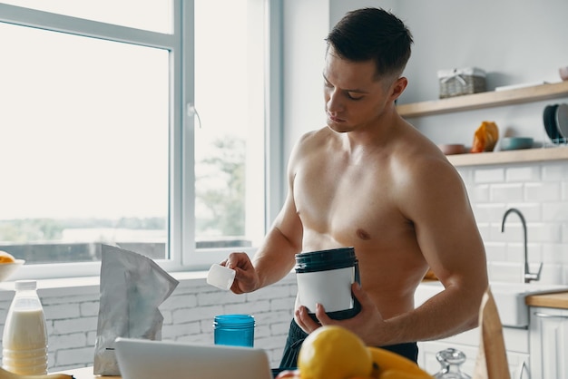 how to build muscle mass