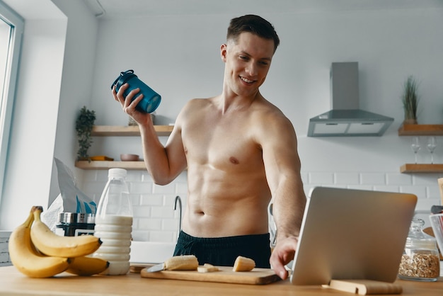 how to build muscle mass