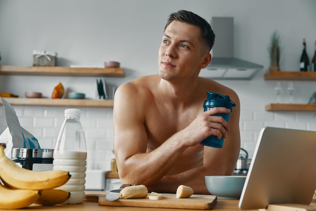 how to build muscle mass
